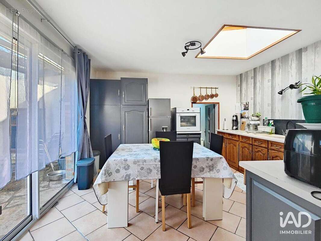 Photo 5 - Maison à MANTES-LA-VILLE