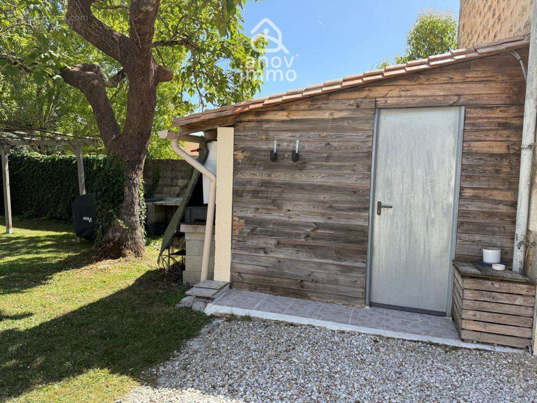 Maison à L'ISLE-D'ESPAGNAC