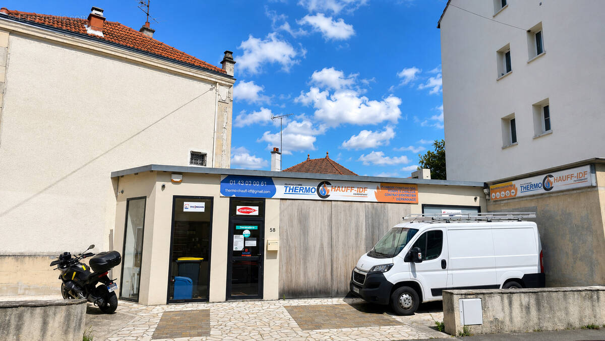 Commerce à NEUILLY-PLAISANCE