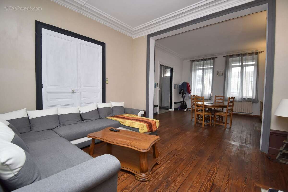 Maison à BEAUVOIS-EN-CAMBRESIS