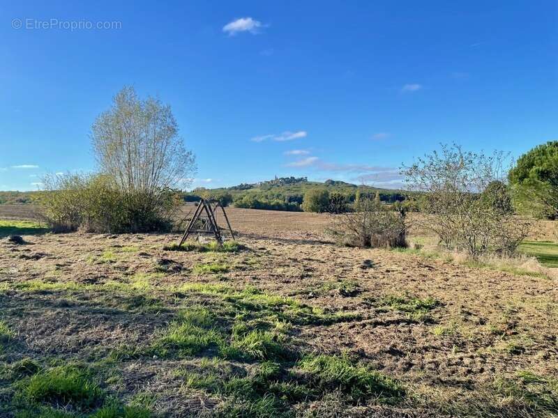 Terrain à PAULHAC