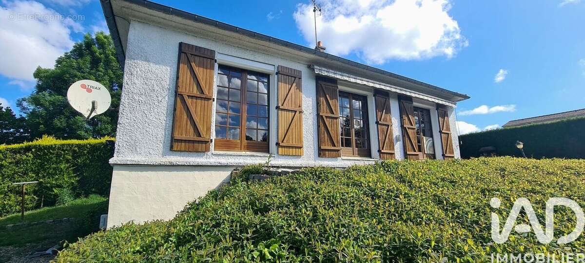 Photo 3 - Maison à SAINT-EUSTACHE-LA-FORET