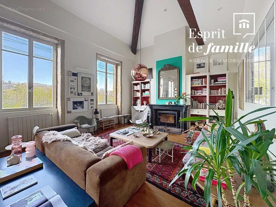 Appartement à CALUIRE-ET-CUIRE