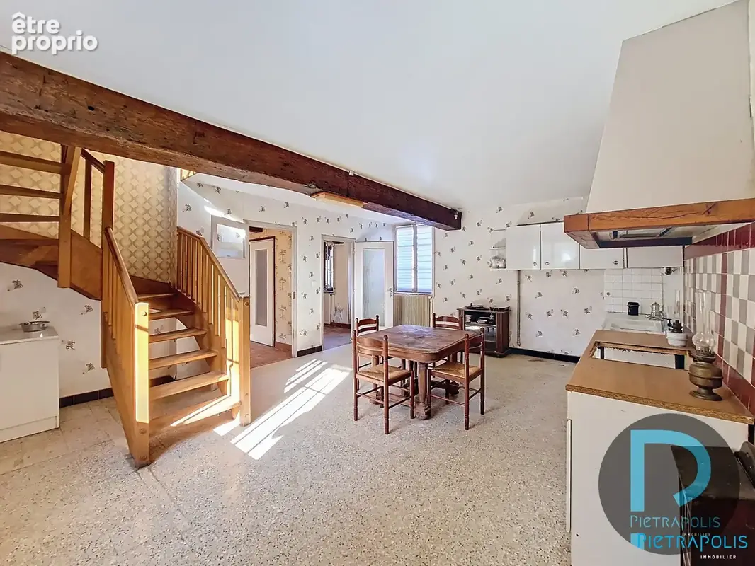 Maison 193 m² à Villars-Les-Dombes  - photo 4