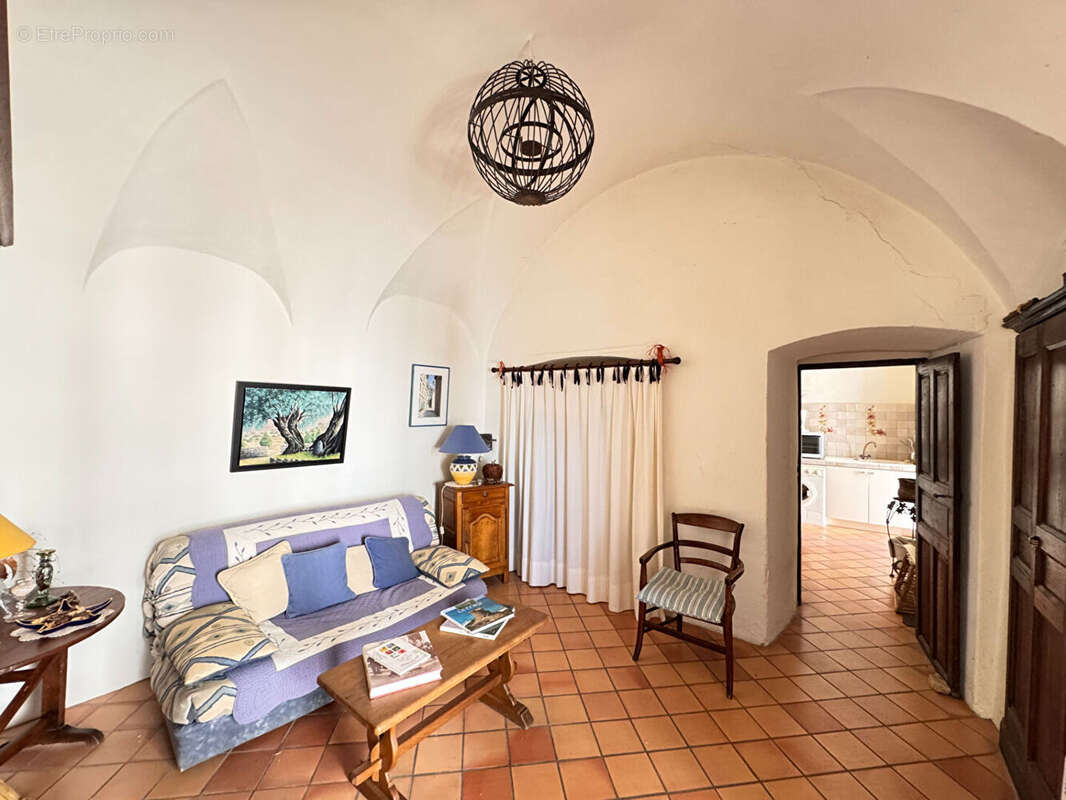 Appartement à SPELONCATO