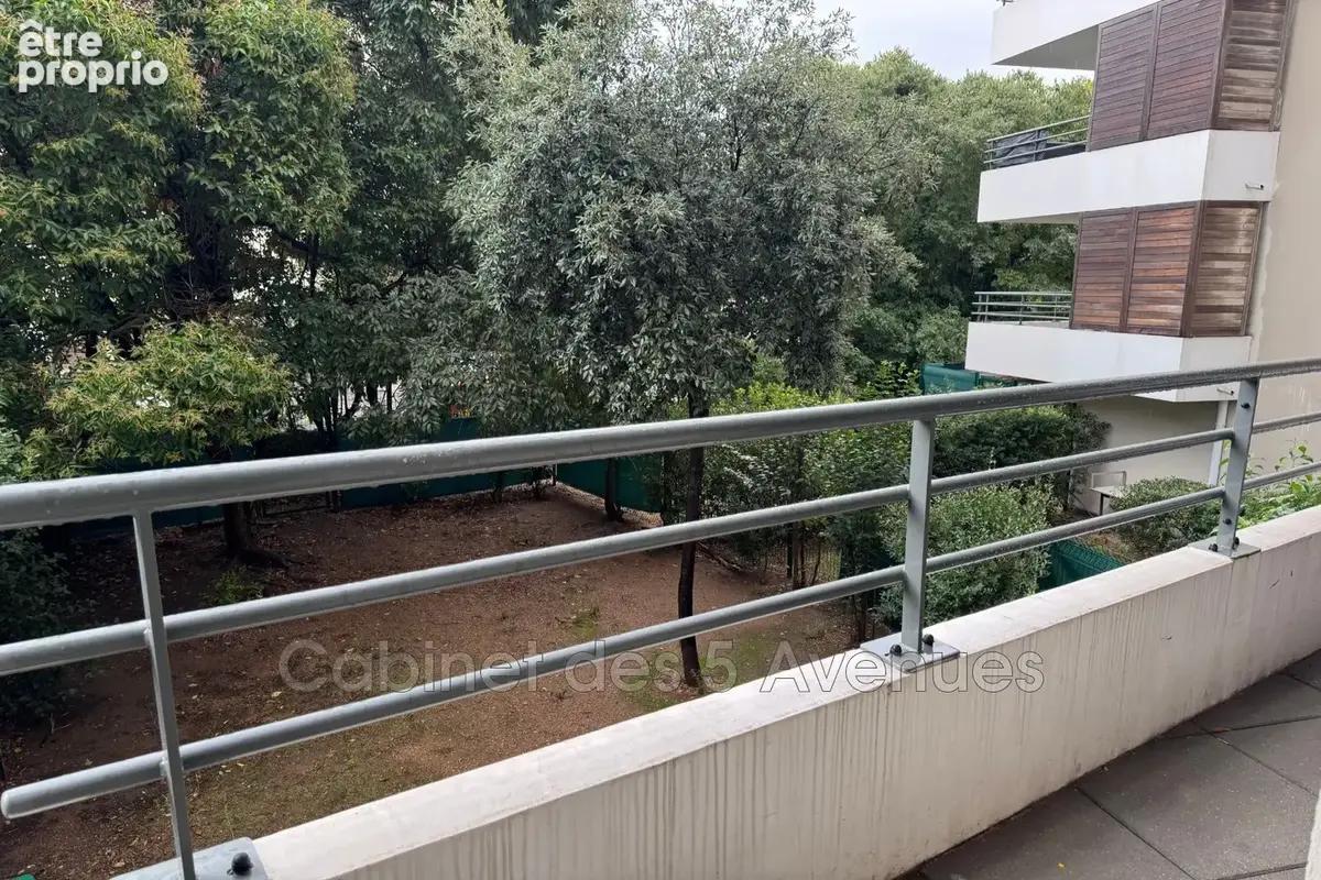 Appartement à MARSEILLE-9E