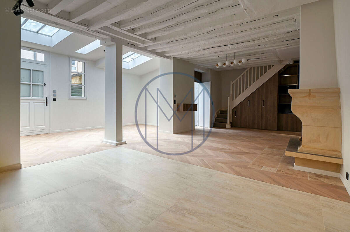 Appartement à VERSAILLES