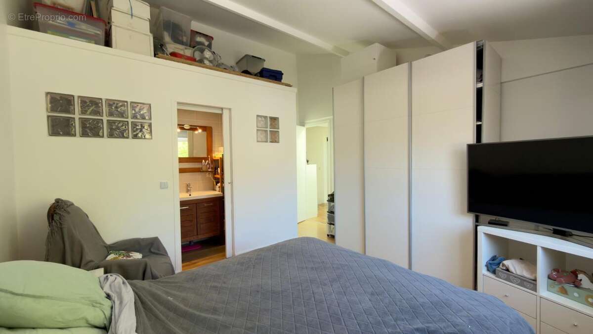 Maison 4 chbs, séjour cathédrale, 5 mn a pied du rer a neuilly plaisance - le perreux - photo 14