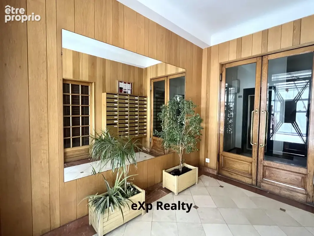 Appartement à PARIS-15E
