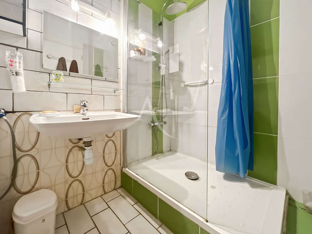 Appartement  3 pièce(s) latéral mer - photo 4