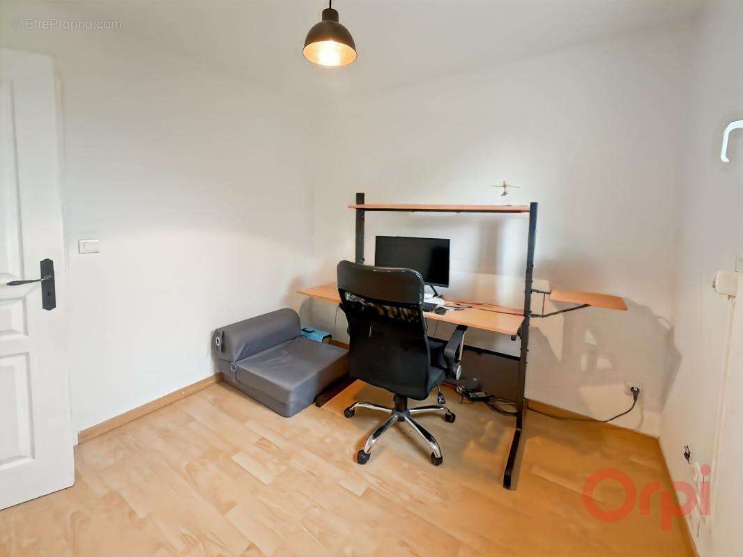 Vente villa à Marseillan avec piscine et très grand garage - photo 13