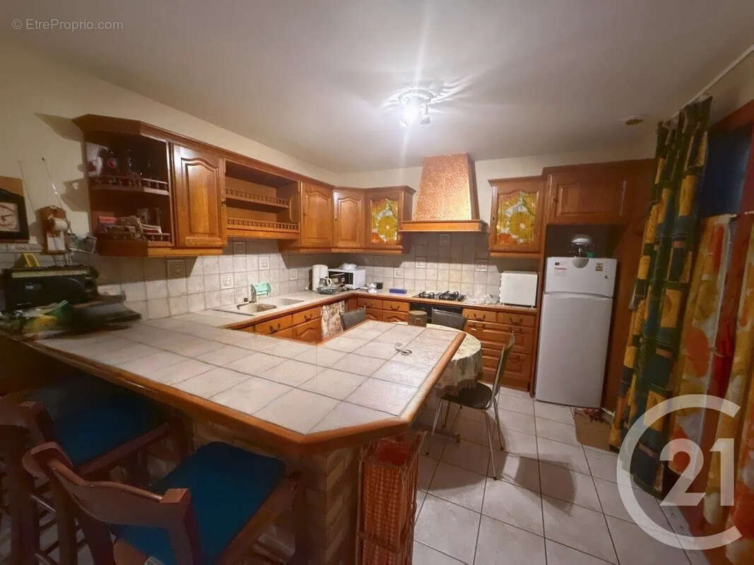 Maison 96 m² à Villeperrot  - photo 4