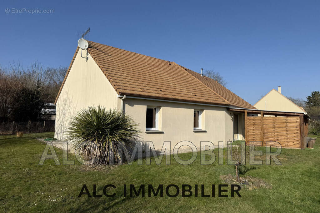 Maison à SAINT-VICTEUR