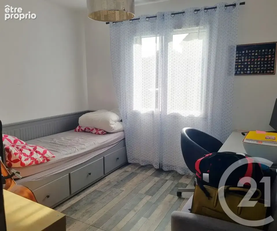 Maison 5 pièces 82 m² à vendre à Montchanin (71210) - photo 7