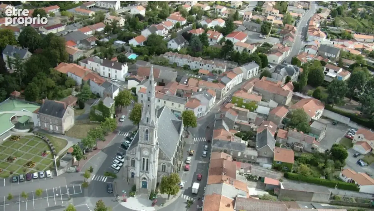 Maison à HAUTE-GOULAINE