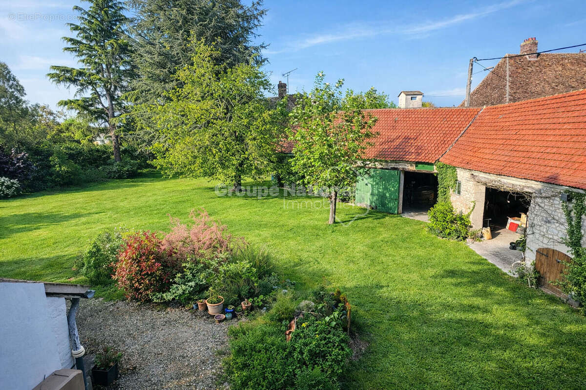 Maison à GRISY-LES-PLATRES