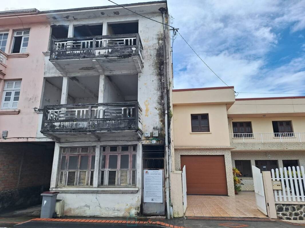 Maison à SAINT-ESPRIT