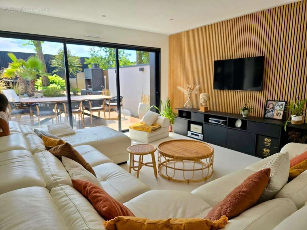 Maison 148 m² à Vannes  - photo 2