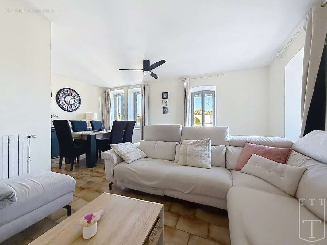 Appartement à RUOMS