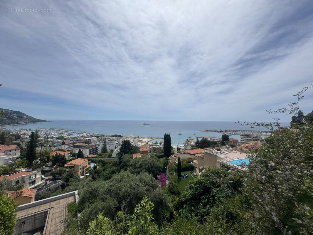 Appartement à MENTON