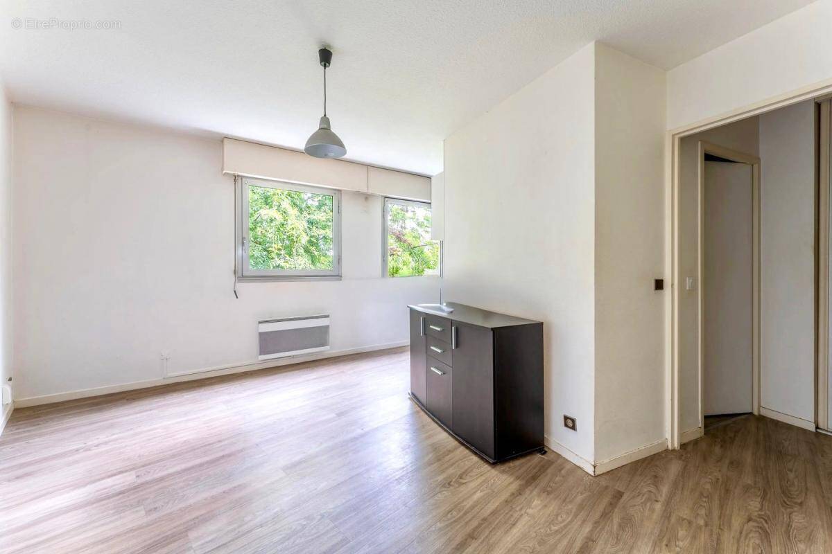 Appartement à LE BOUSCAT