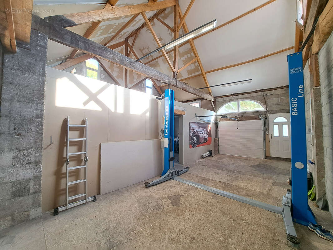 Maison à SAINT-BONNET