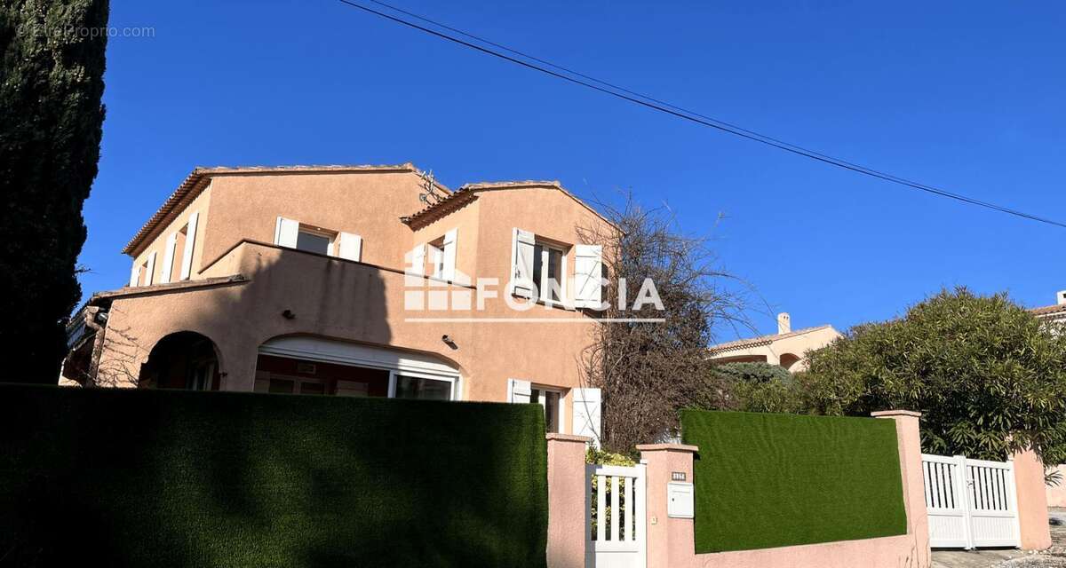 Maison – Emplacement exceptionnel au cœur de La Favière, Bormes-les-Mimosas - photo 3