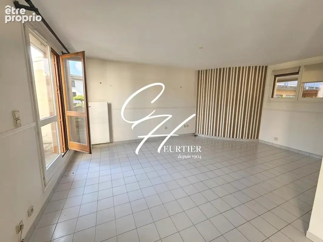 Appartement 111 m² à Voiron  - photo 4