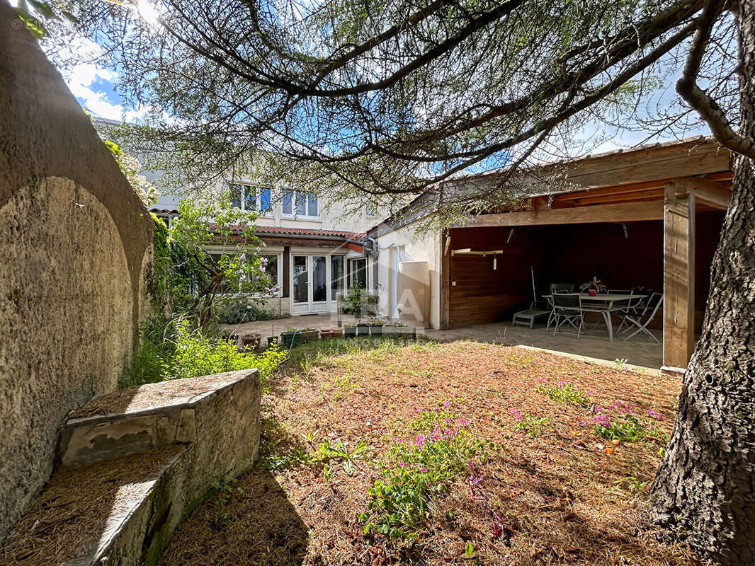 Maison familiale, beau jardin - photo 9