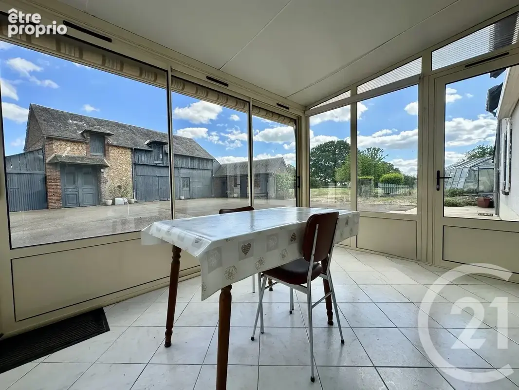 Maison 4 pièces 82 m² à vendre à Yevres (28160) - photo 4