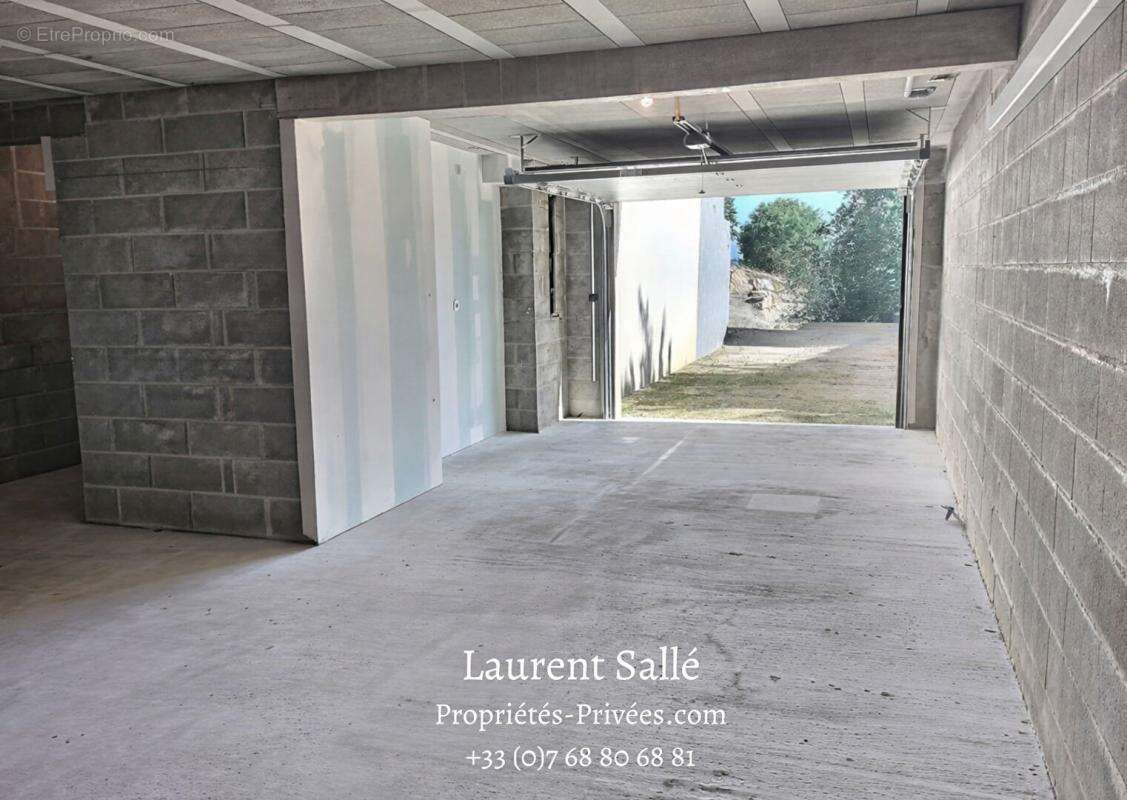 Maison neuve RE 2020 de plain-pied 125 m²  - 3 chambres - Sous-sol - Terrain 2 020 m² - - photo 9