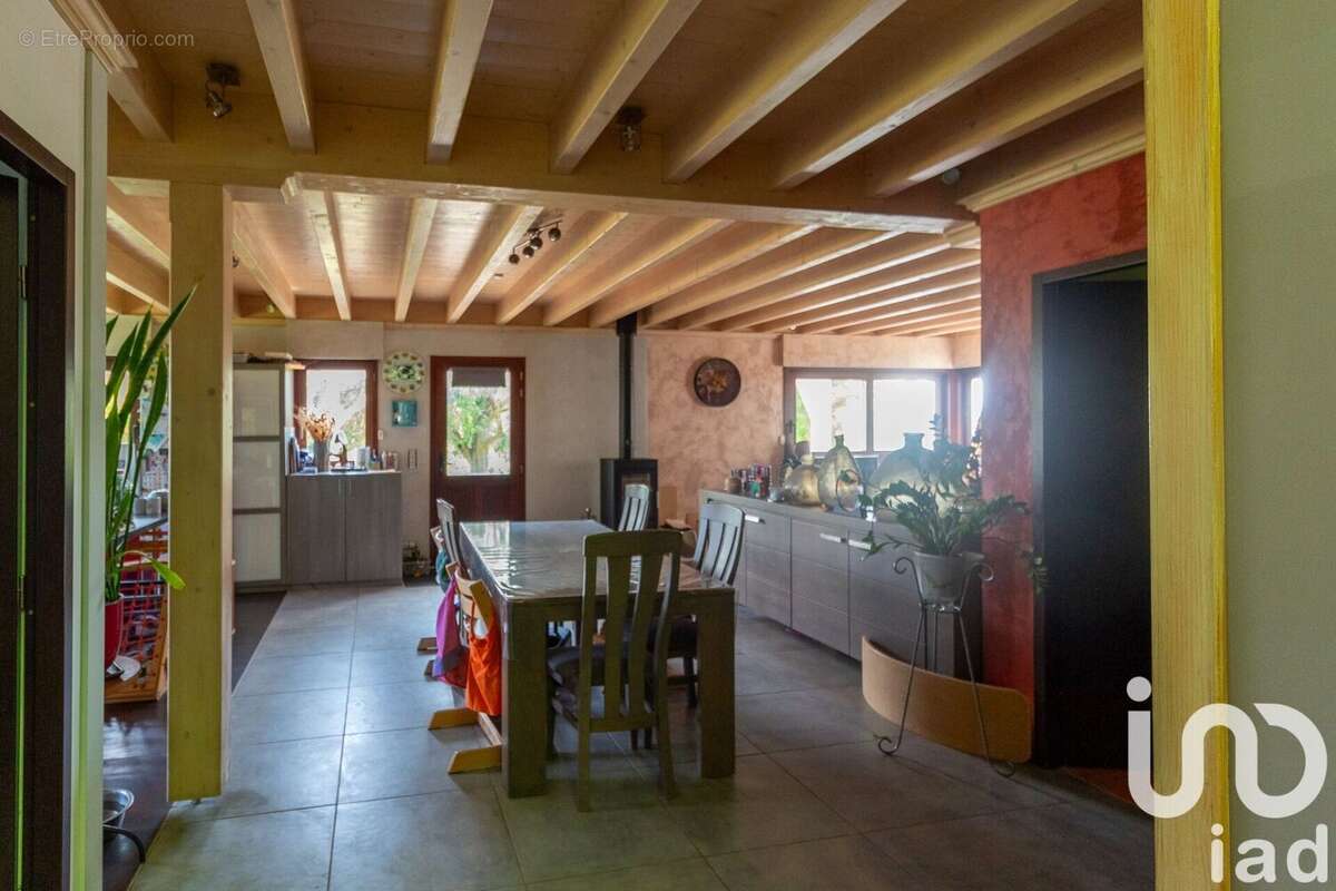 Photo 5 - Maison à LINARDS