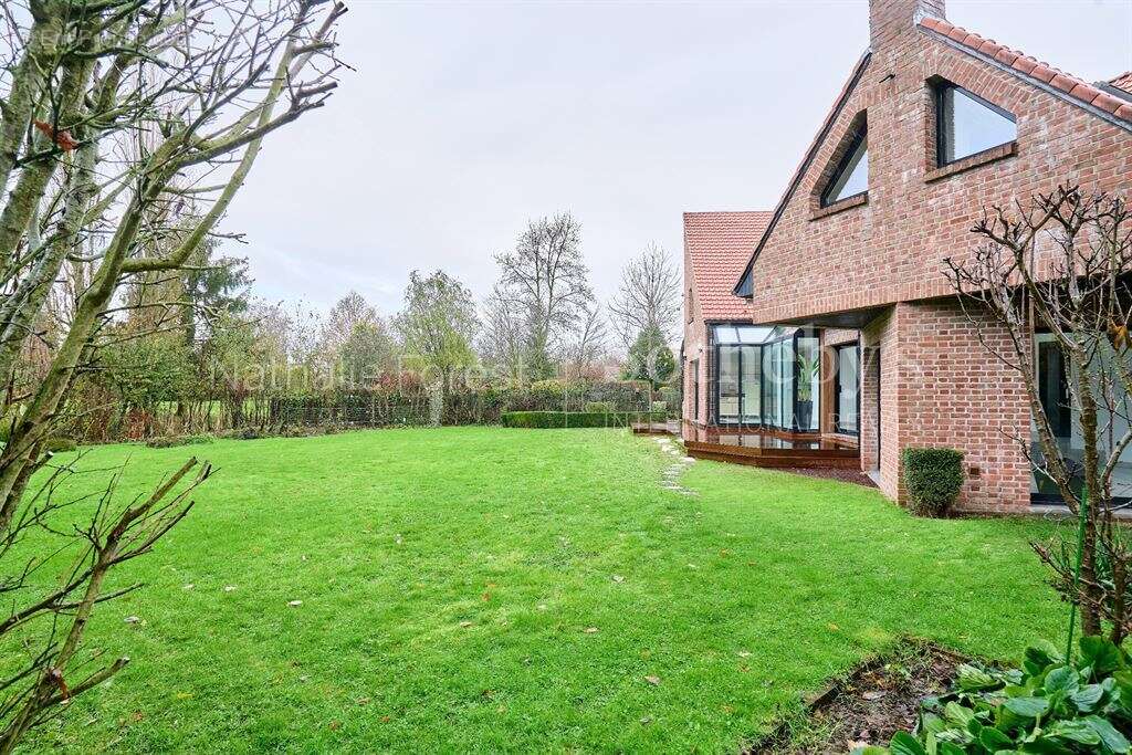 Maison à SAINGHIN-EN-MELANTOIS