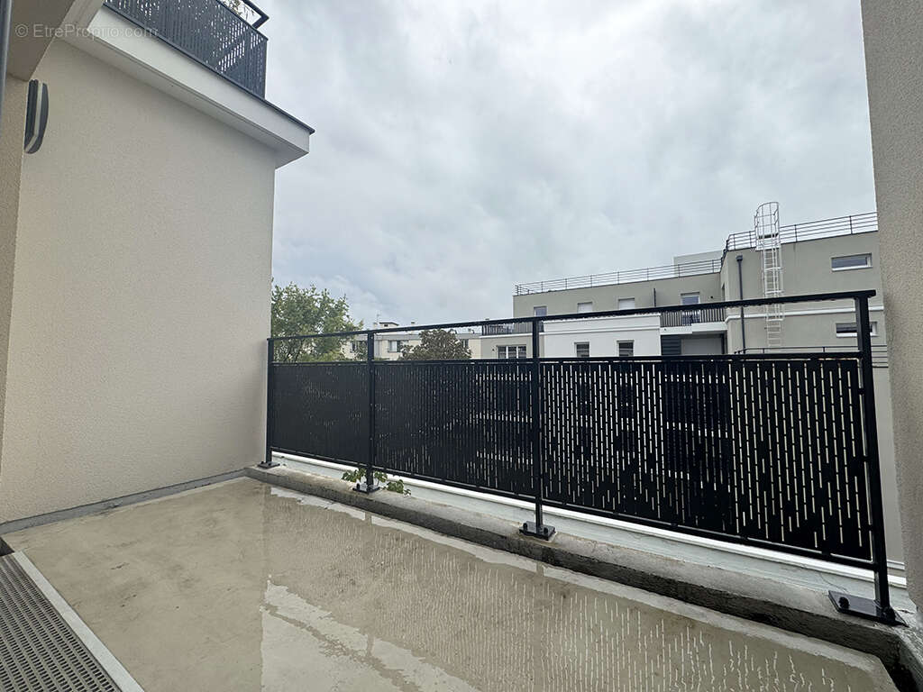 Appartement à LE PLESSIS-TREVISE