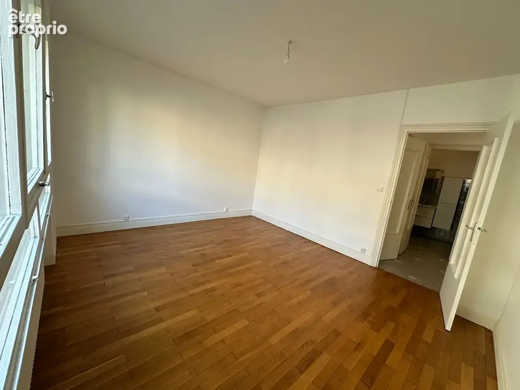 Lyon 3ème T4 (95.52 m2) avec loggia. - photo 10