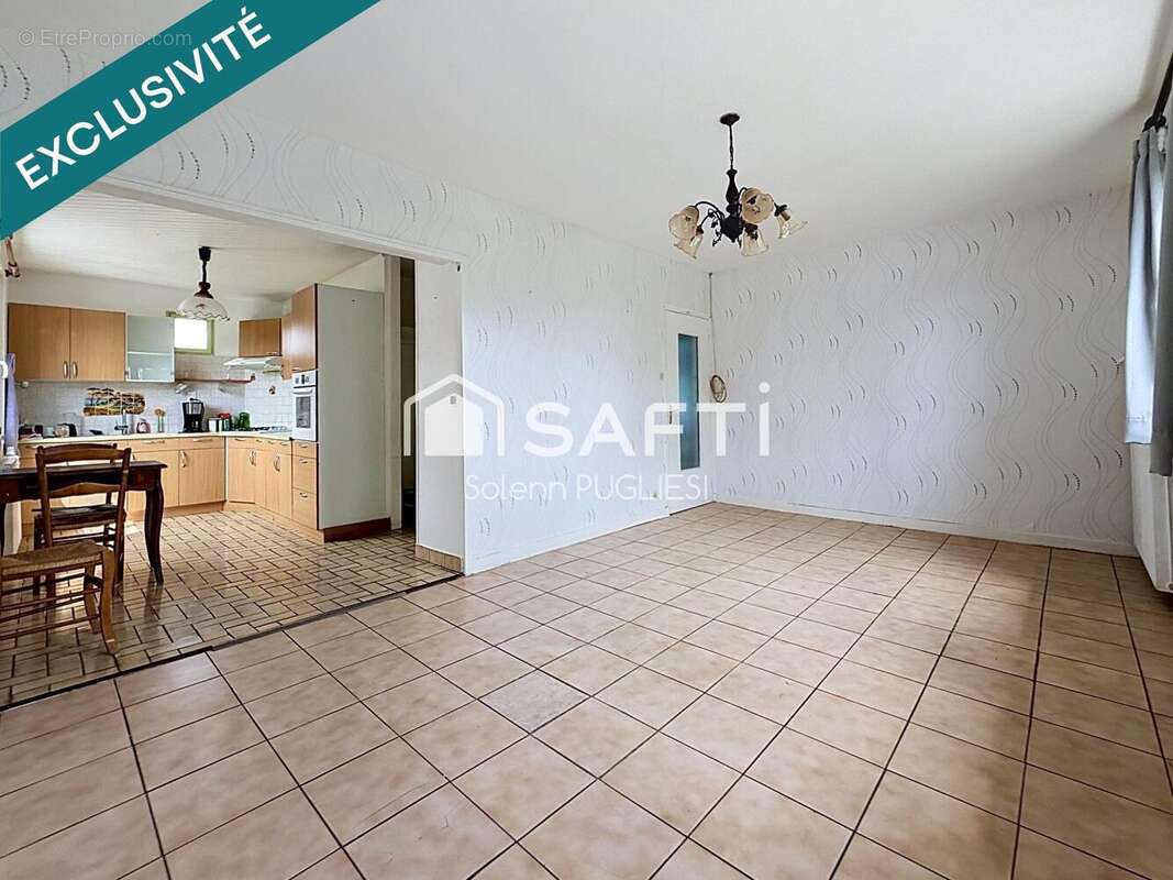 Photo 3 - Maison à RIVES