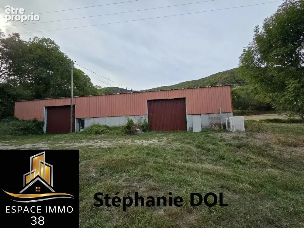 Photo Commerce à Saint-Martin-De-La-Cluze au prix de 98 000€