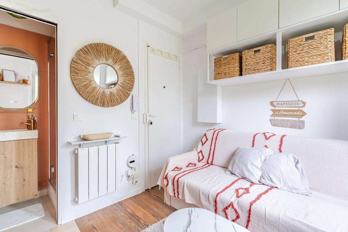 Appartement à PARIS-10E