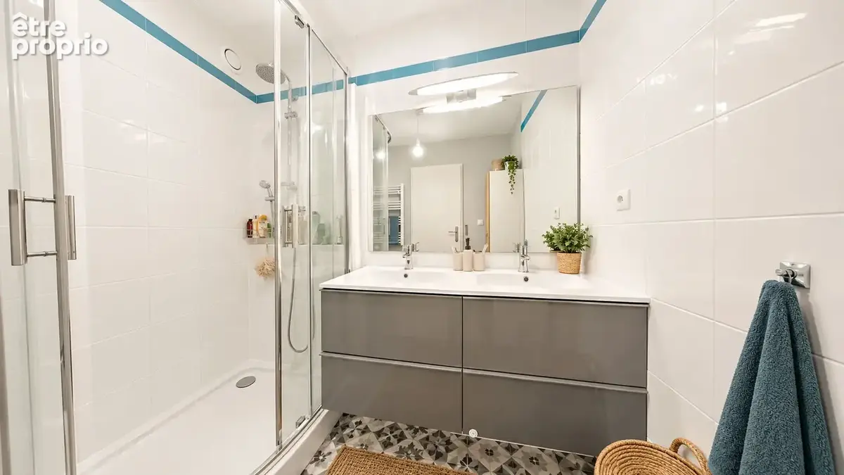 Beaujoire type 5 102 m² - 4 chambres - 2 balcons - box - cave - photo 8