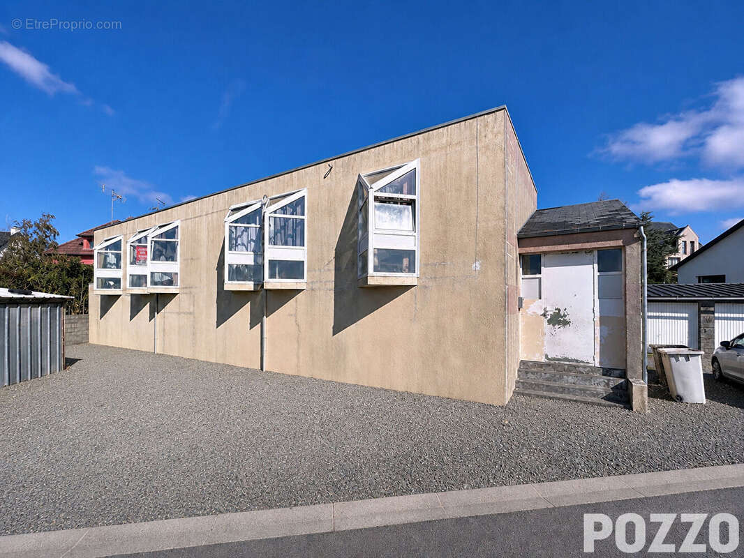 A VENDRE - Studio Vue mer à GRANVILLE (50400) - Idéal investissement locatif. - photo 5