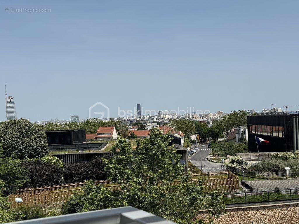 Appartement à ISSY-LES-MOULINEAUX