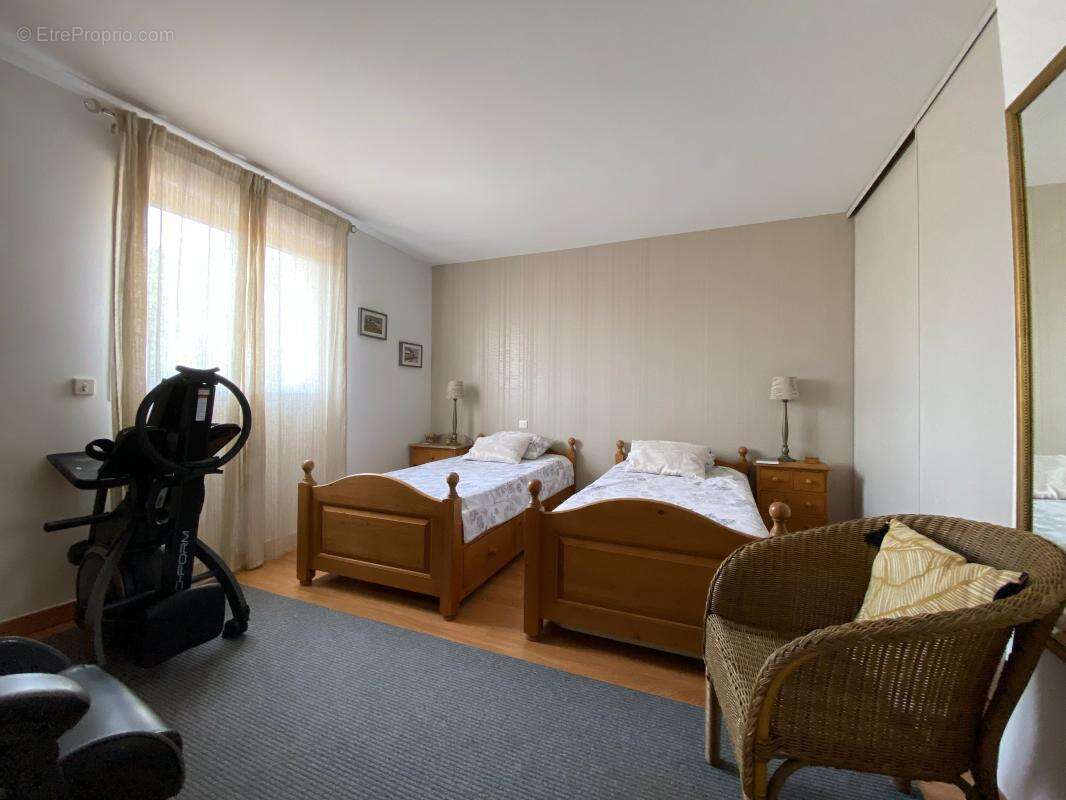 Maison à LES MATHES