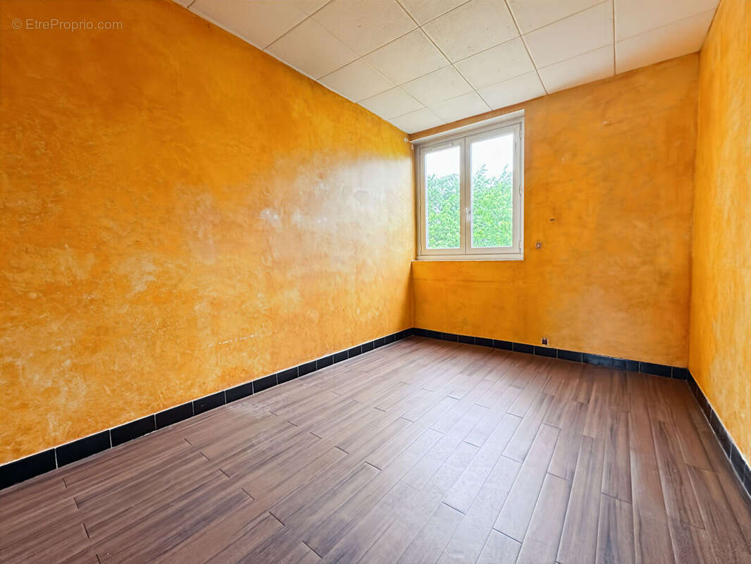 Appartement à ROSNY-SOUS-BOIS