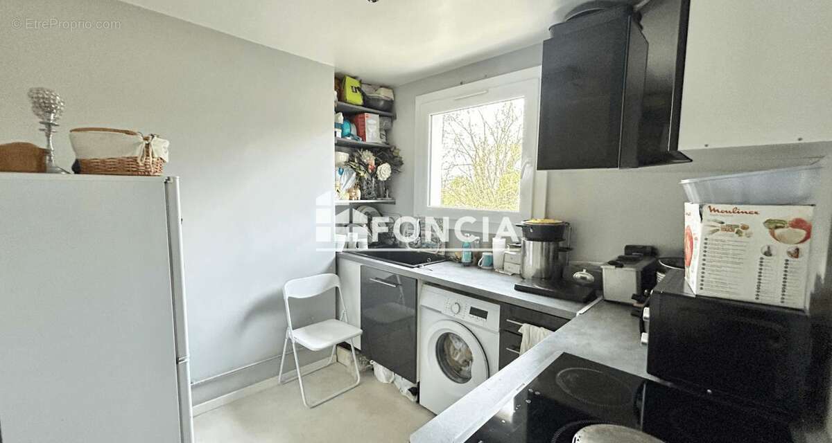 Appartement à FRESNES