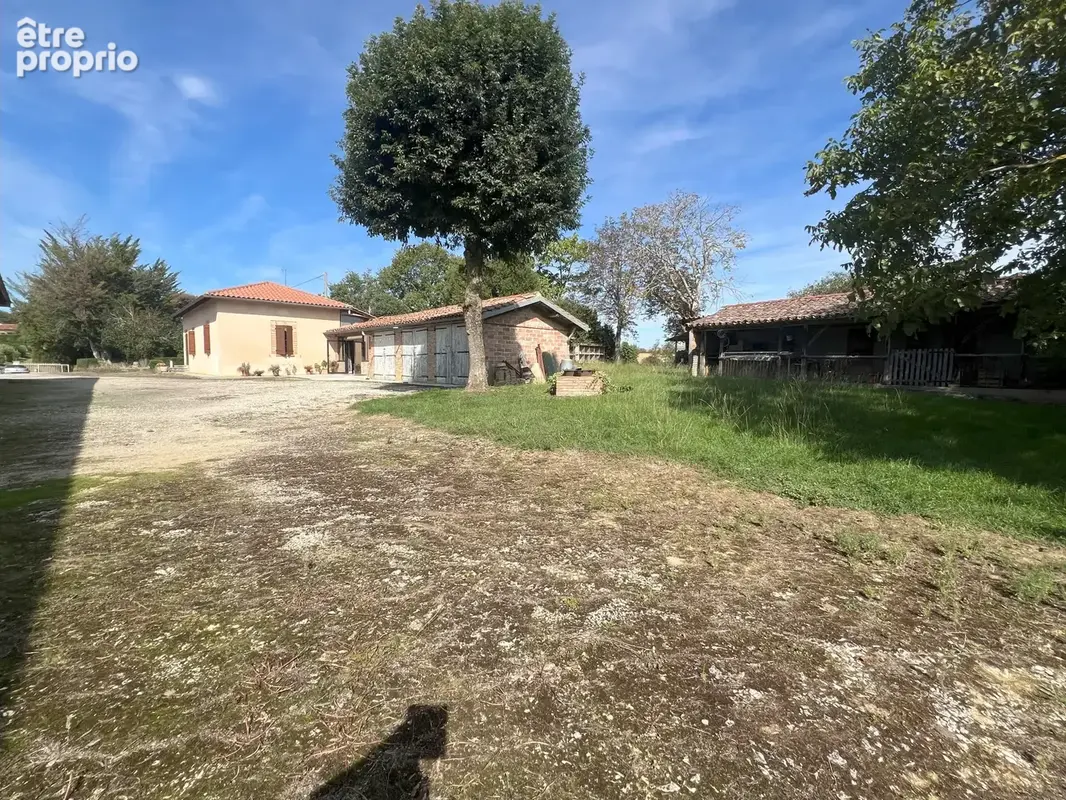 Photo Maison à L'isle-En-Dodon au prix de 225 000€