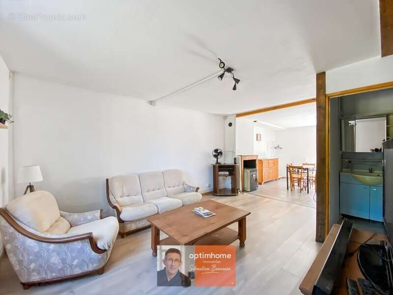 Maison 2 chambres, dépendances et multiples possibilités d'aménagement - photo 3