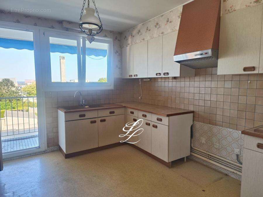 Appartement 87 m² à Le Mans  - photo 2