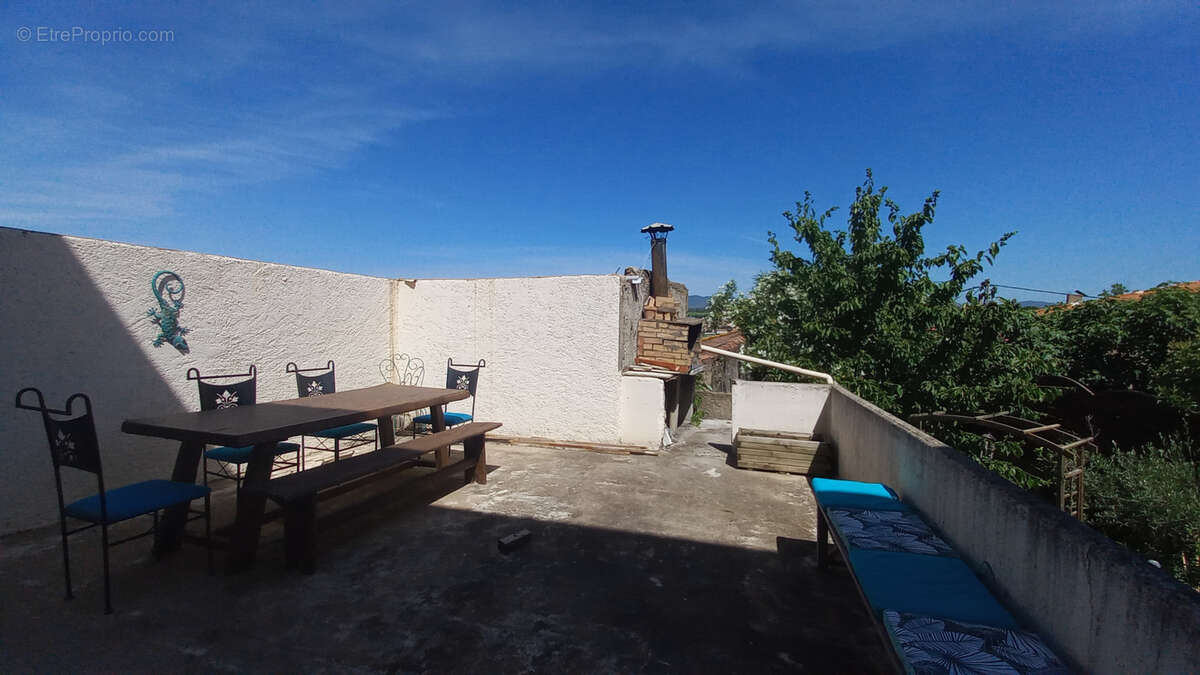 Maison à MAGALAS