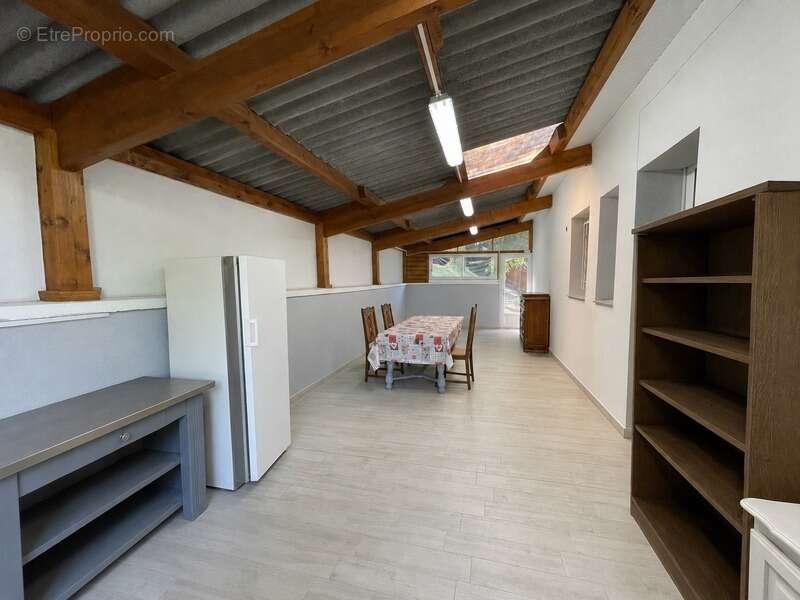 Maison à DECAZEVILLE