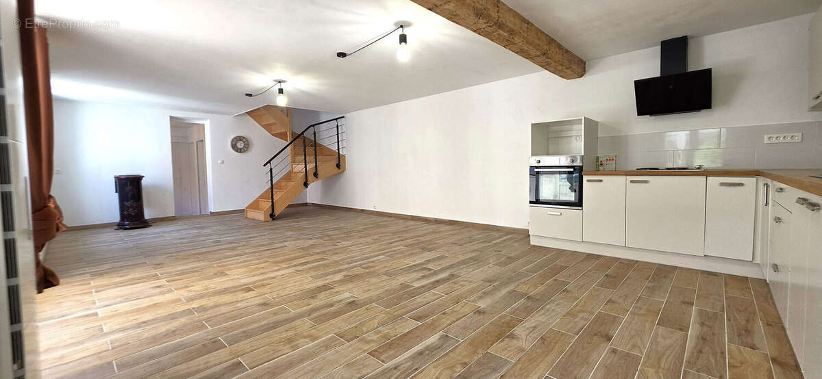 Maison ancienne en pierre de taille - photo 2